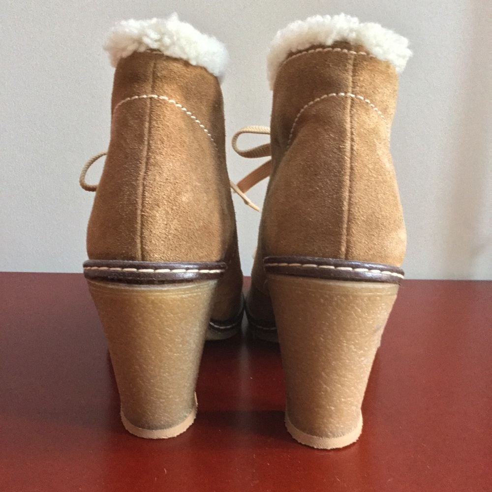 Amazing Suede Leather Fur Coach Boots - Picture 4 of 5